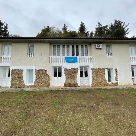 Hotel El Nuevo Semellon Aceptamos Mascotas Tineo Kültér fotó