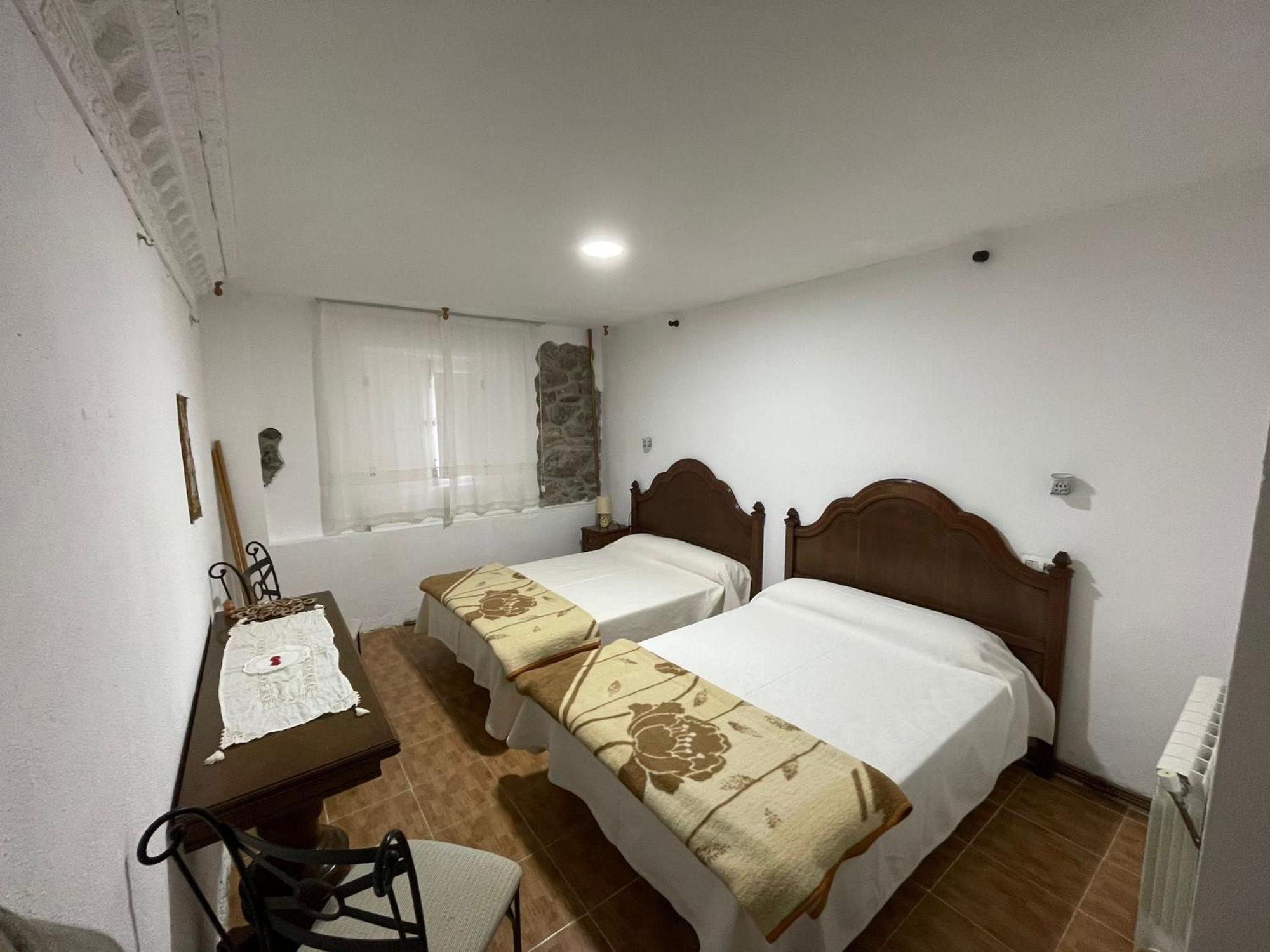 Hotel El Nuevo Semellon Aceptamos Mascotas Tineo Kültér fotó